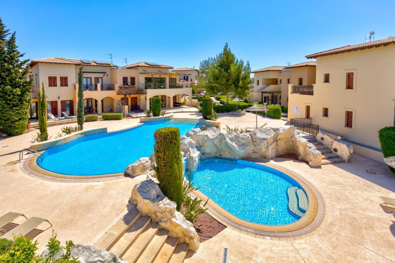 2 Bedroom Apartment Thalassa With Sea And Sunset Views, Aphrodite Hills Resort Куклія Екстер'єр фото