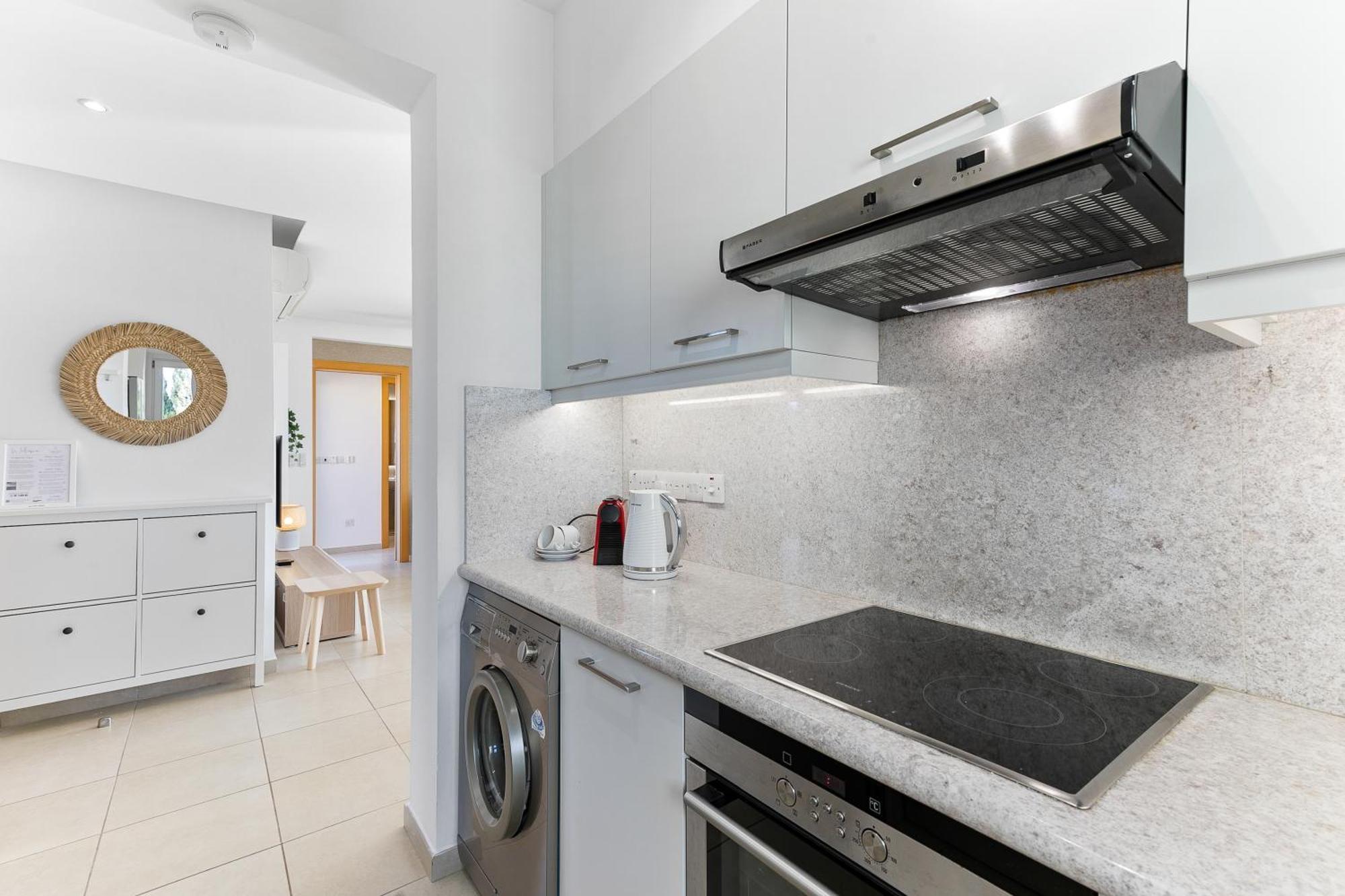 2 Bedroom Apartment Thalassa With Sea And Sunset Views, Aphrodite Hills Resort Куклія Екстер'єр фото